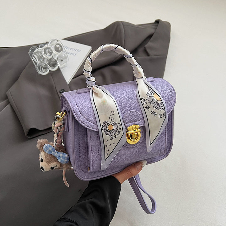 Damenhandtasche mit dekorativem Seidenschal Nord Taschen