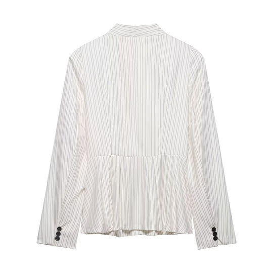 Damen Taillierter Blazer mit Schalkragen, feinen Nadelstreifen und Taillenbetonung Nord Taschen