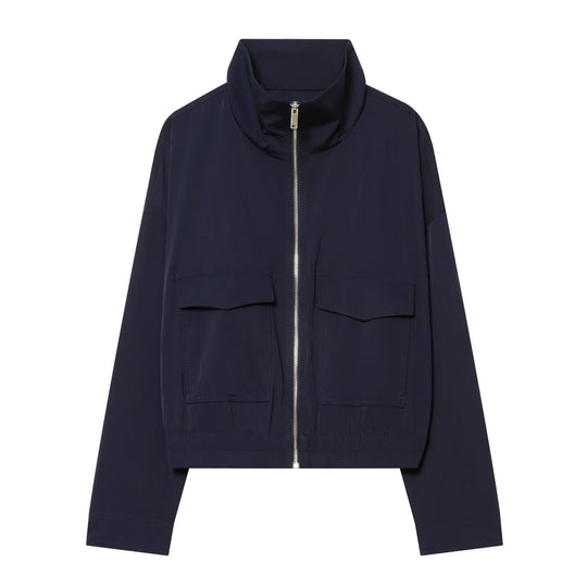 Damen Cropped Bomberjacke mit Stehkragen, durchgehendem Reißverschluss und aufgesetzten Pattentaschen Nord Taschen