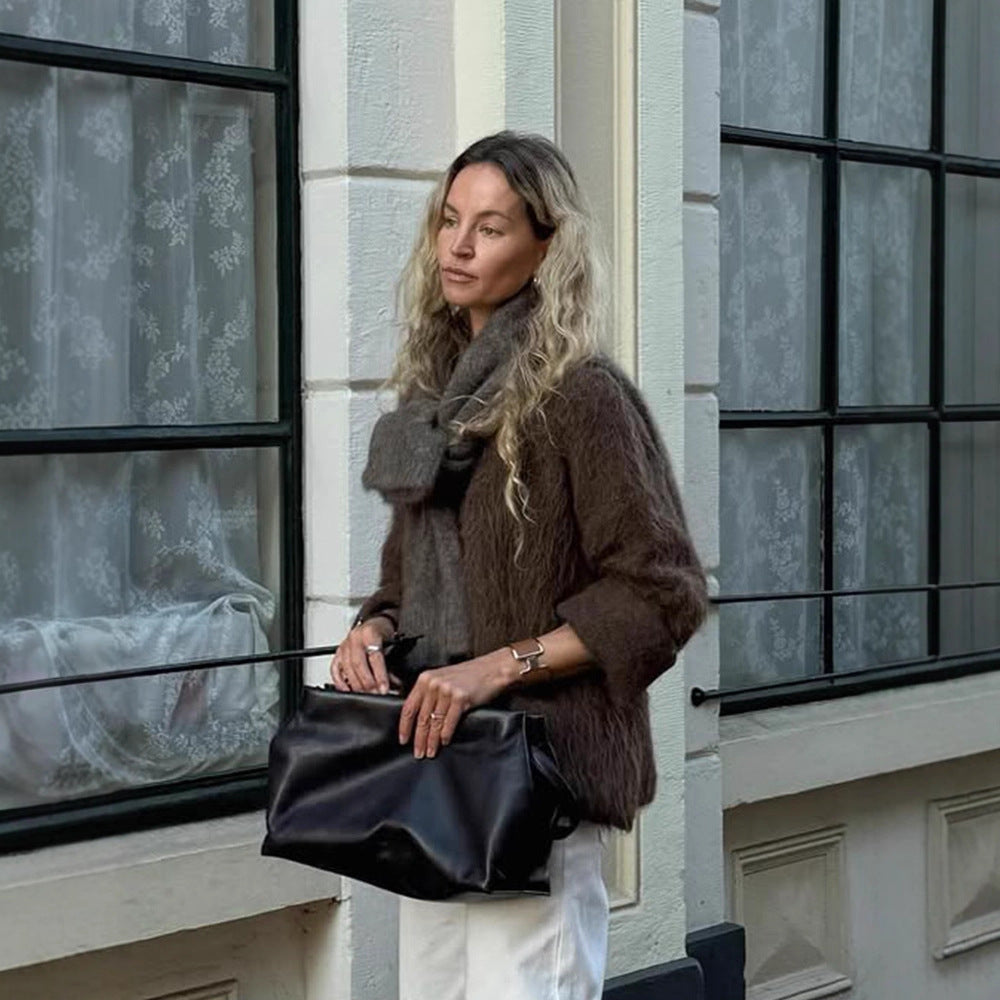 Damen Kuscheliger Mohair‑Optik Pullover mit Rundhalsausschnitt und legerer Silhouette Nord Taschen
