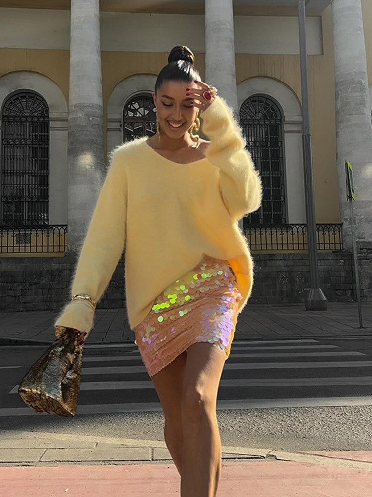 Damen Kuscheliger Oversize Mohairpullover mit V-Ausschnitt und verlängertem Rückensaum Nord Taschen