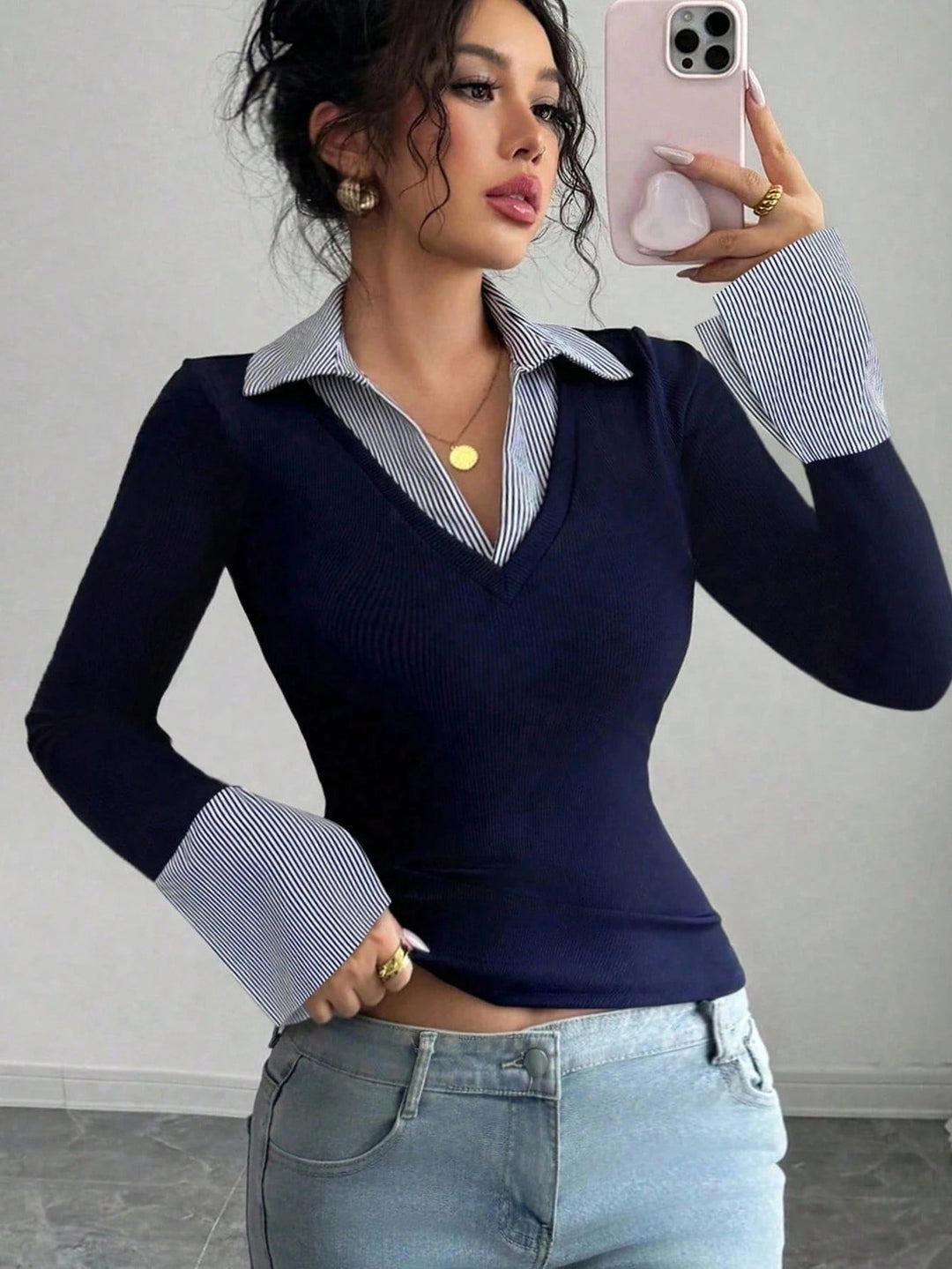 Damen Feinstrick-Pullover mit integriertem Hemdkragen und gestreiften Manschetten Nord Taschen