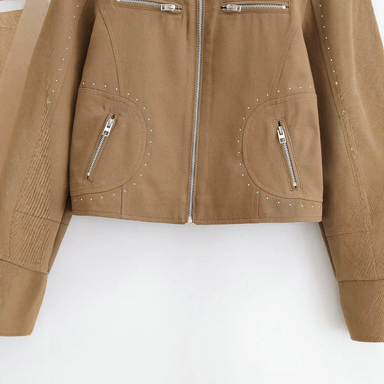 Damen Kurze Bikerjacke aus Wildlederimitat mit Nietenbesatz und Stehkragen Nord Taschen