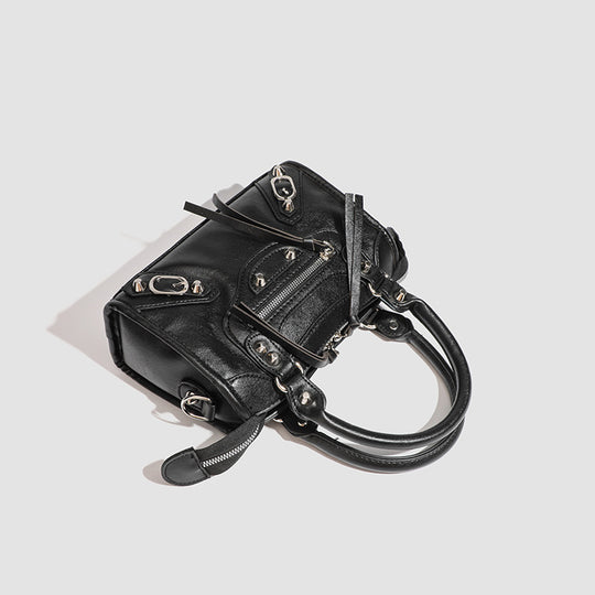 Damen Mini-Handtasche mit dekorativen Metallakzenten und abnehmbarem Schulterriemen Nord Taschen