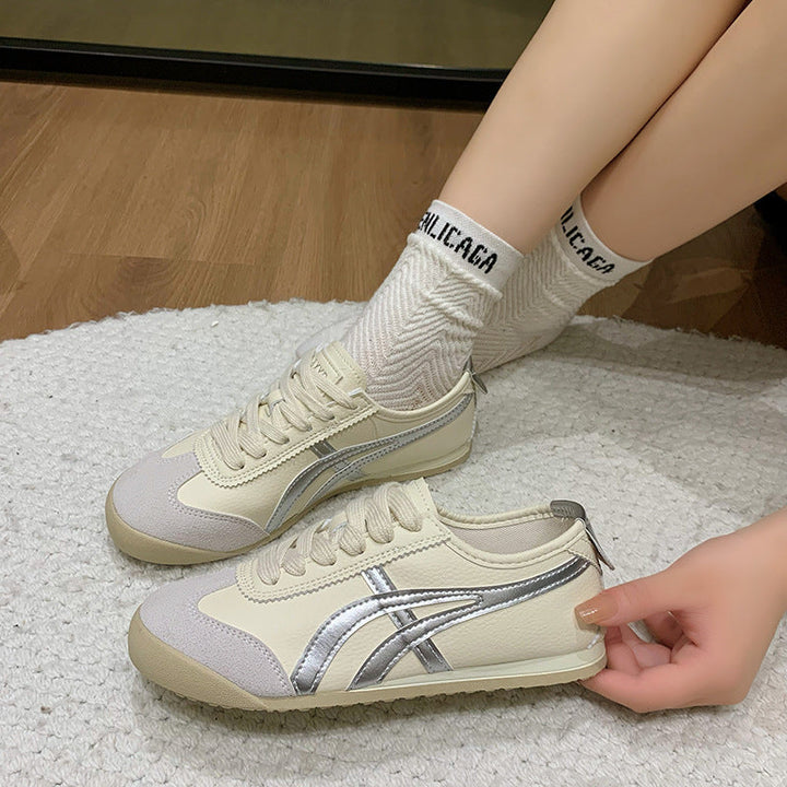 Damen Sportliche Sneakers im Retro-Design mit kontrastierenden Farbakzenten Nord Taschen