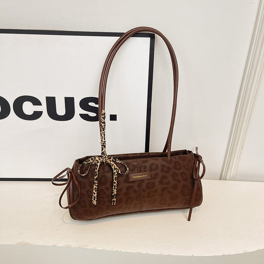 Damen modische Umhängetasche mit tierischem Motiv und abnehmbarem Anhänger Nord Taschen