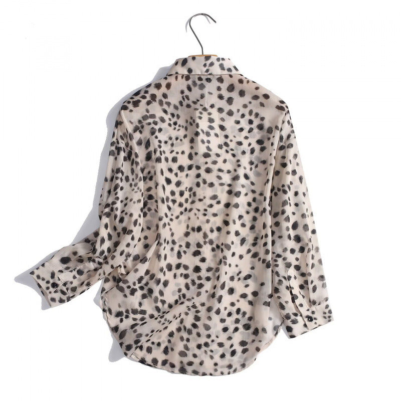 Damen Oversize-Hemdbluse mit Dalmatiner-Print und abgerundetem Saum Nord Taschen