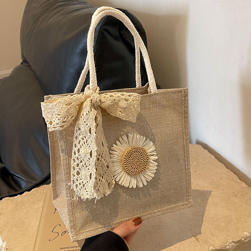 Damen Tragetasche mit floralem Dekor und handgefertigten Details Nord Taschen