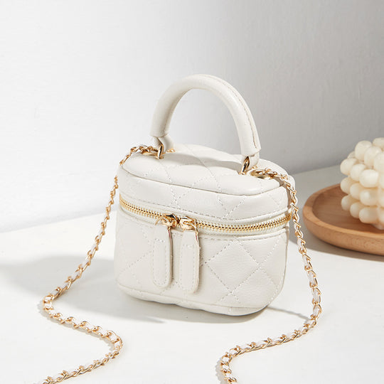 Damen elegante Mini-Tasche mit goldenen Details und praktischem Reißverschluss Nord Taschen