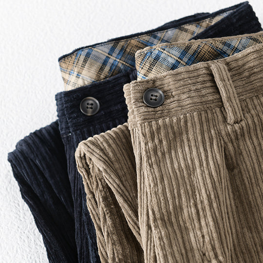 Herren Cordhose mit konischem Schnitt, hohem Bund, Karo-Innenbund und gekrempeltem Saum Nord Taschen