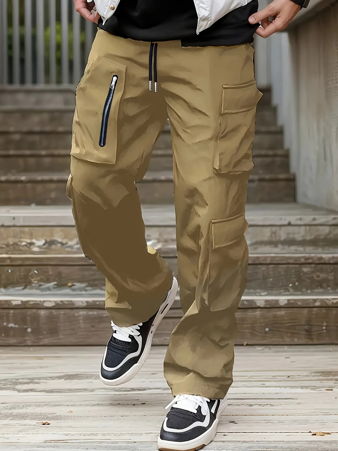 Herren weite Utility-Cargohose mit Tunnelzugbund, multifunktionalen Taschen & Reißverschlusstasche Nord Taschen