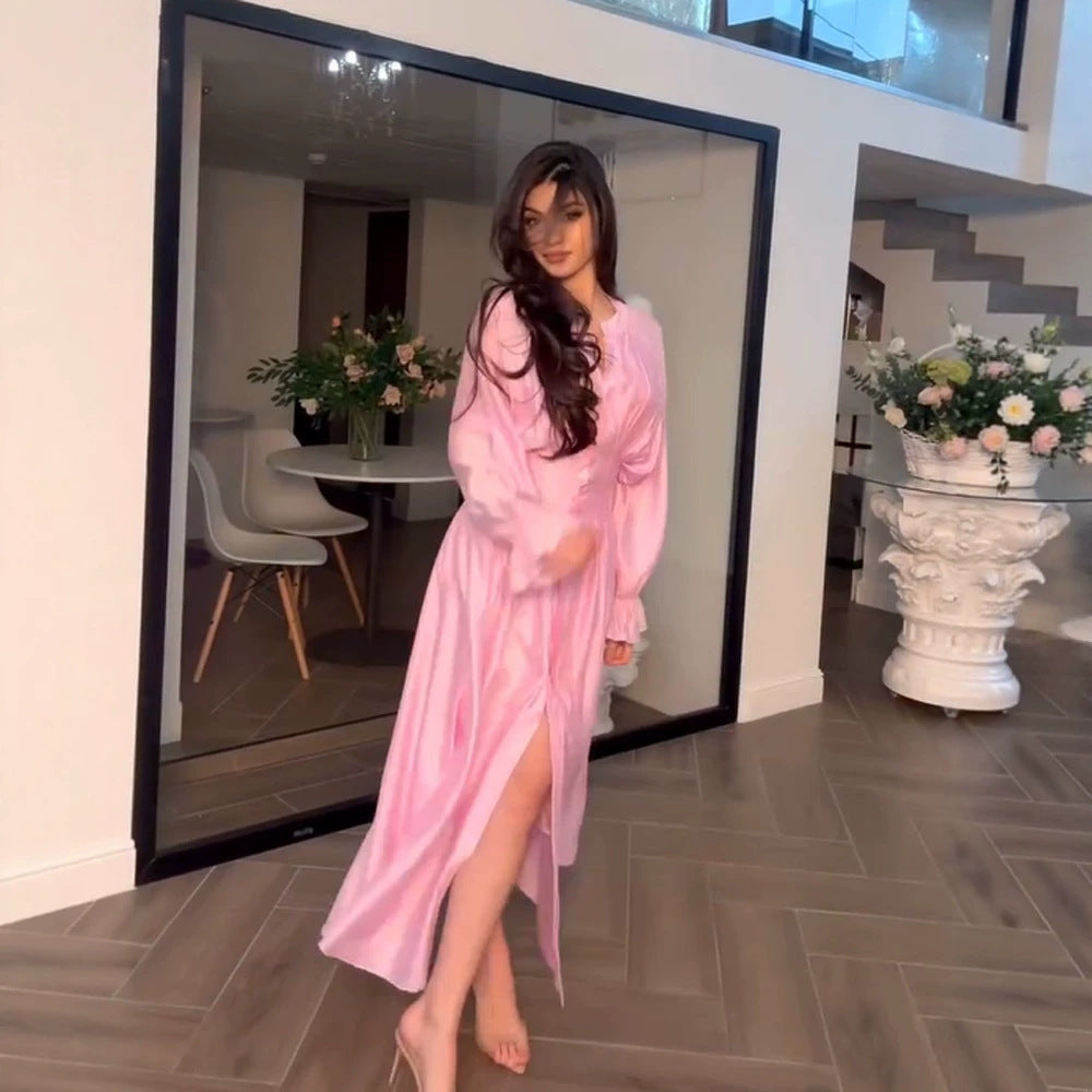 Damen Maxikleid aus Satin mit taillierter Raffung, Stehkragen und vorderem Schlitz Nord Taschen
