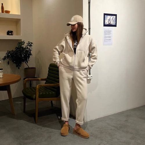 Damen lässiges Fleece-Zweiteiler mit Oversize-Kapuzenjacke und tapered Joggerhose Nord Taschen
