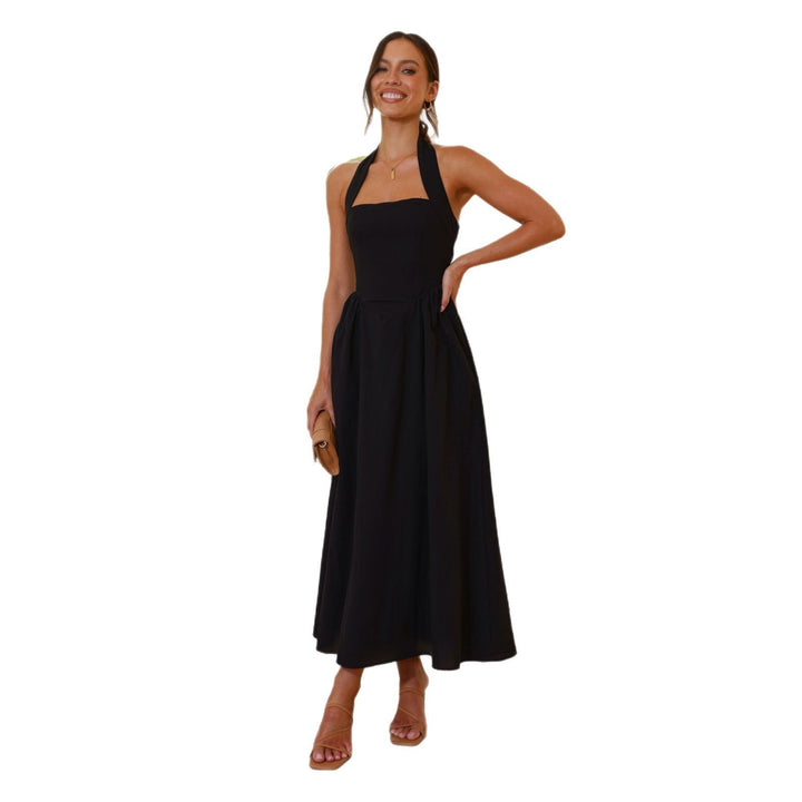 Damen Maxikleid mit schulterfreier Silhouette und eleganter Taillierung