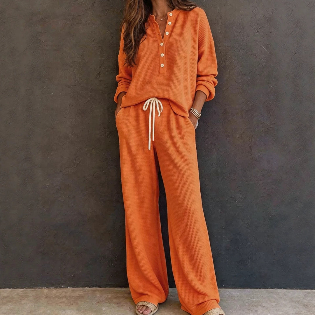 Damen Waffelstrick-Loungewear-Set mit Henley-Oberteil und weiter Kordelbundhose Nord Taschen