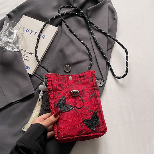 Damen Umhängetasche mit aufwendiger Stickereiarbeit Nord Taschen