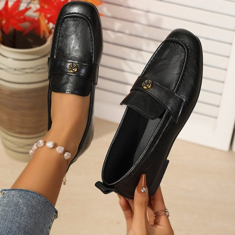 Damen Mokassins mit elegantem Goldakzent und weichem Fußbett