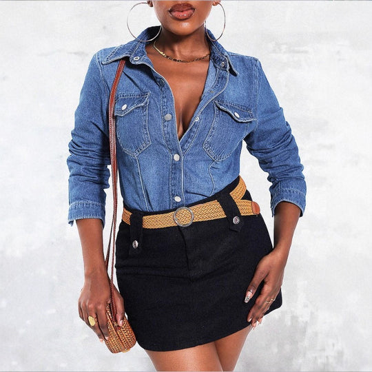 Damen tailliertes Denim‑Hemd mit Pattentaschen und Druckknopf‑Front Nord Taschen