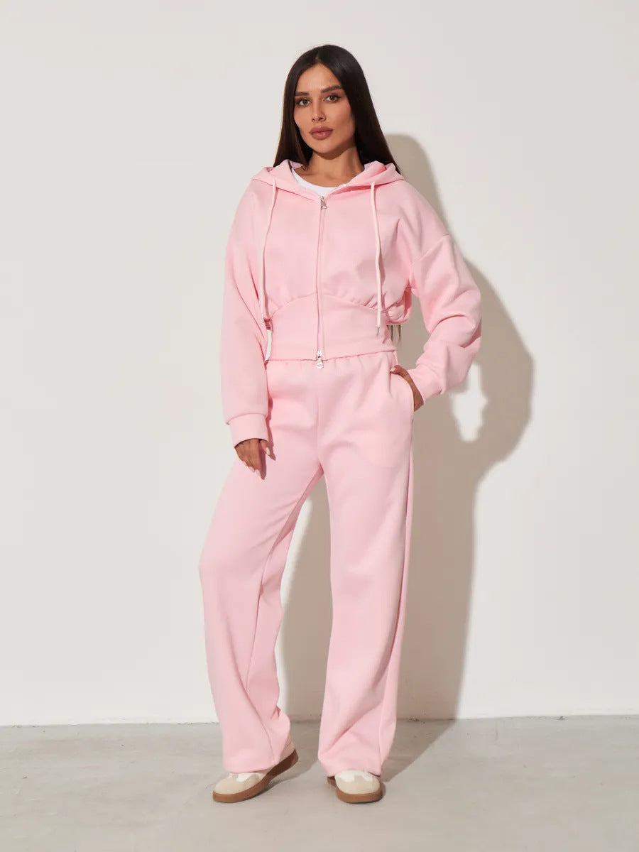 Damen kurzes Kapuzen-Zipshirt mit tailliertem Tunnelzug und weit geschnittene High-Waist-Loungehose Nord Taschen