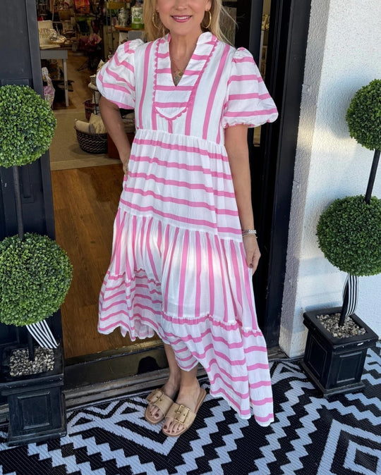 Damen Gestreiftes Maxi-Kleid mit Stufenrock, Rüschenblende und Puffärmeln Nord Taschen