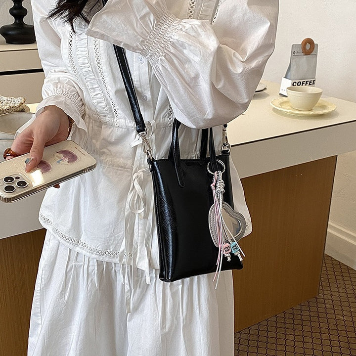 Damen Mini-Handtasche mit elegantem Anhänger Nord Taschen