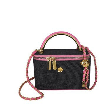 Damen Designer Handtasche mit exklusiven Kettenakzenten Nord Taschen