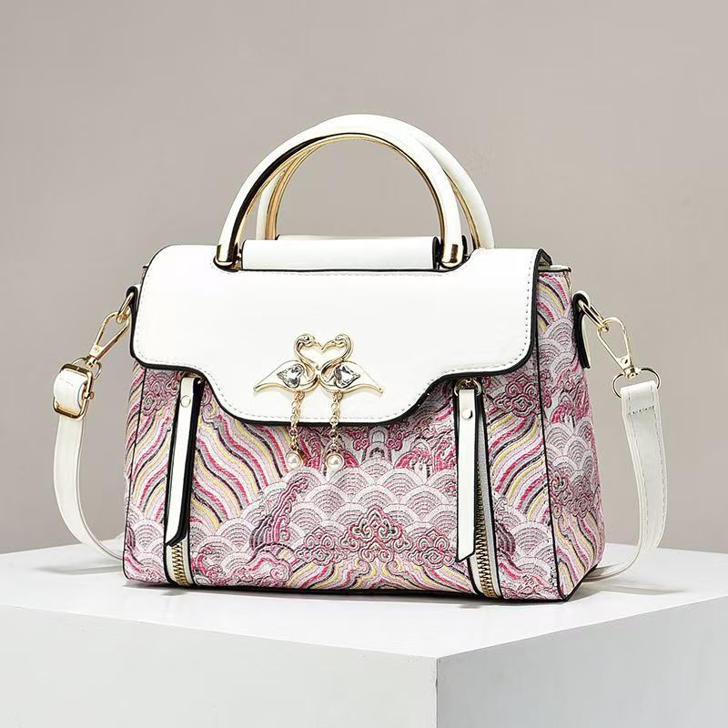 Damen stilvolle Handtasche mit verspieltem Design Nord Taschen