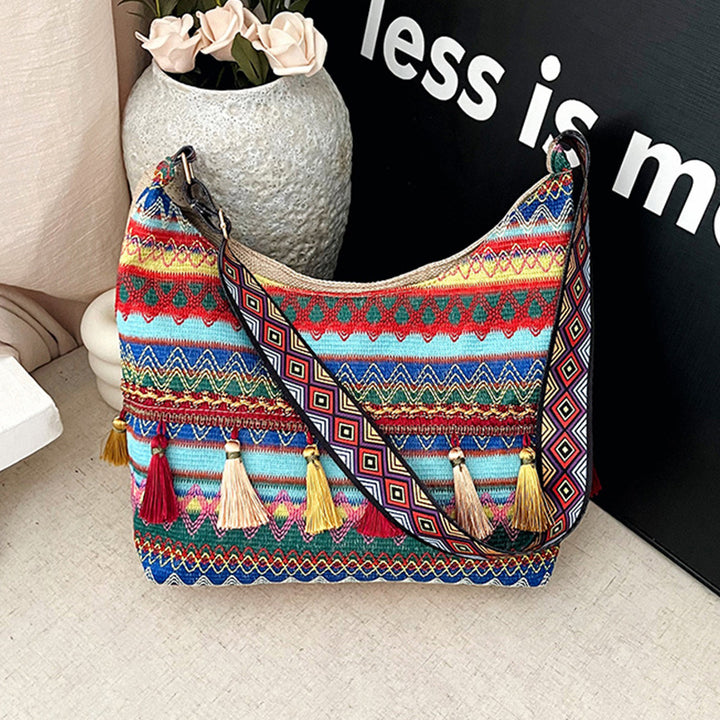 Damen Umhängetasche mit kunstvollem Ethnodesign und lebhaften Quasten Nord Taschen