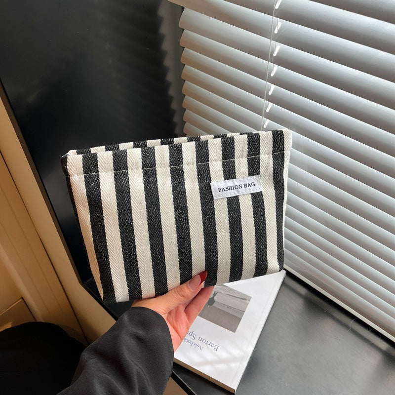 Damen Tasche mit raffiniertem Schleifenmuster Nord Taschen