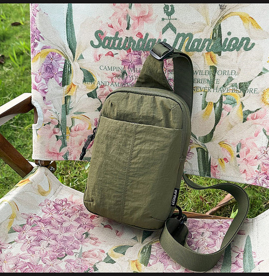 Damen Umhängetasche mit minimalistischem Design und praktischem Fächerlayout Nord Taschen