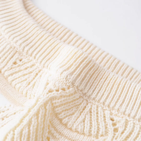 Damen Gestricktes Cropped-Feinstrickoberteil mit Lochmuster und U-Boot-Ausschnitt Nord Taschen