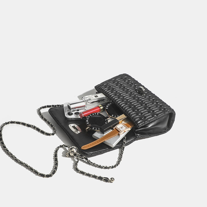 Damen Clutch-Tasche mit strukturiertem Obermaterial und eleganter Kette Nord Taschen