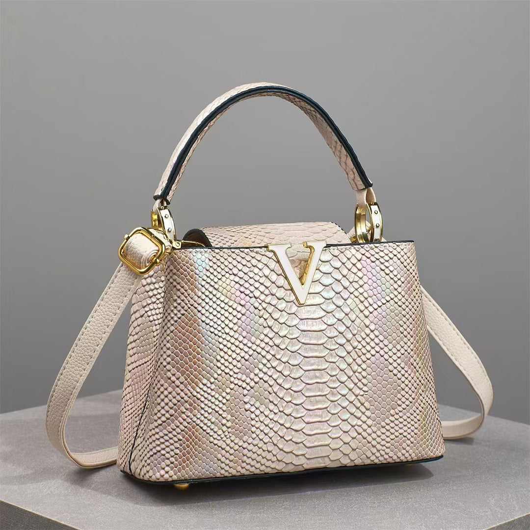 Damen stilvolle Handtasche mit Schlangenlederoptik Nord Taschen