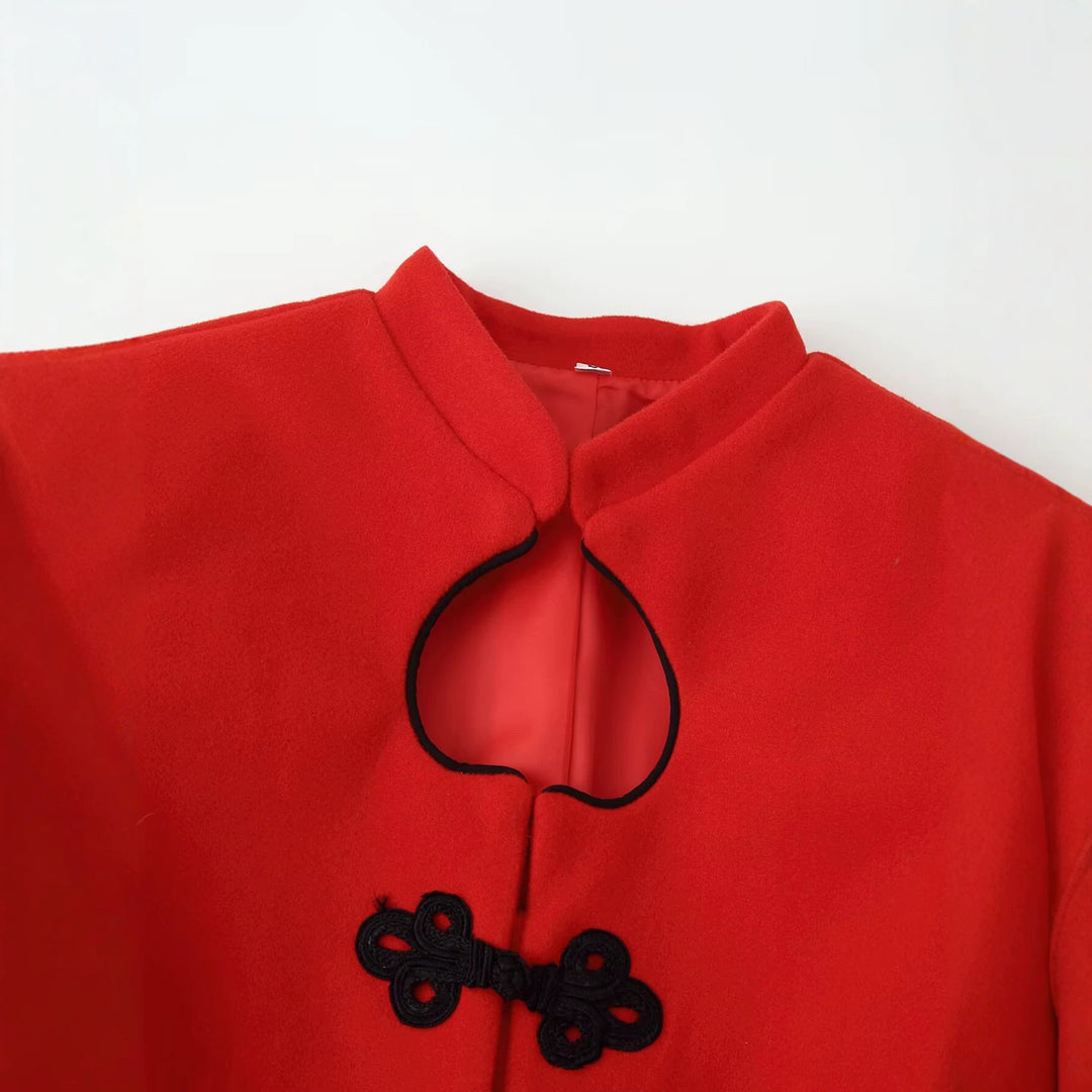 Damen Chinesisch-inspirierte Manteljacke mit Stehkragen und dekorativen Knotenverschlüssen Nord Taschen