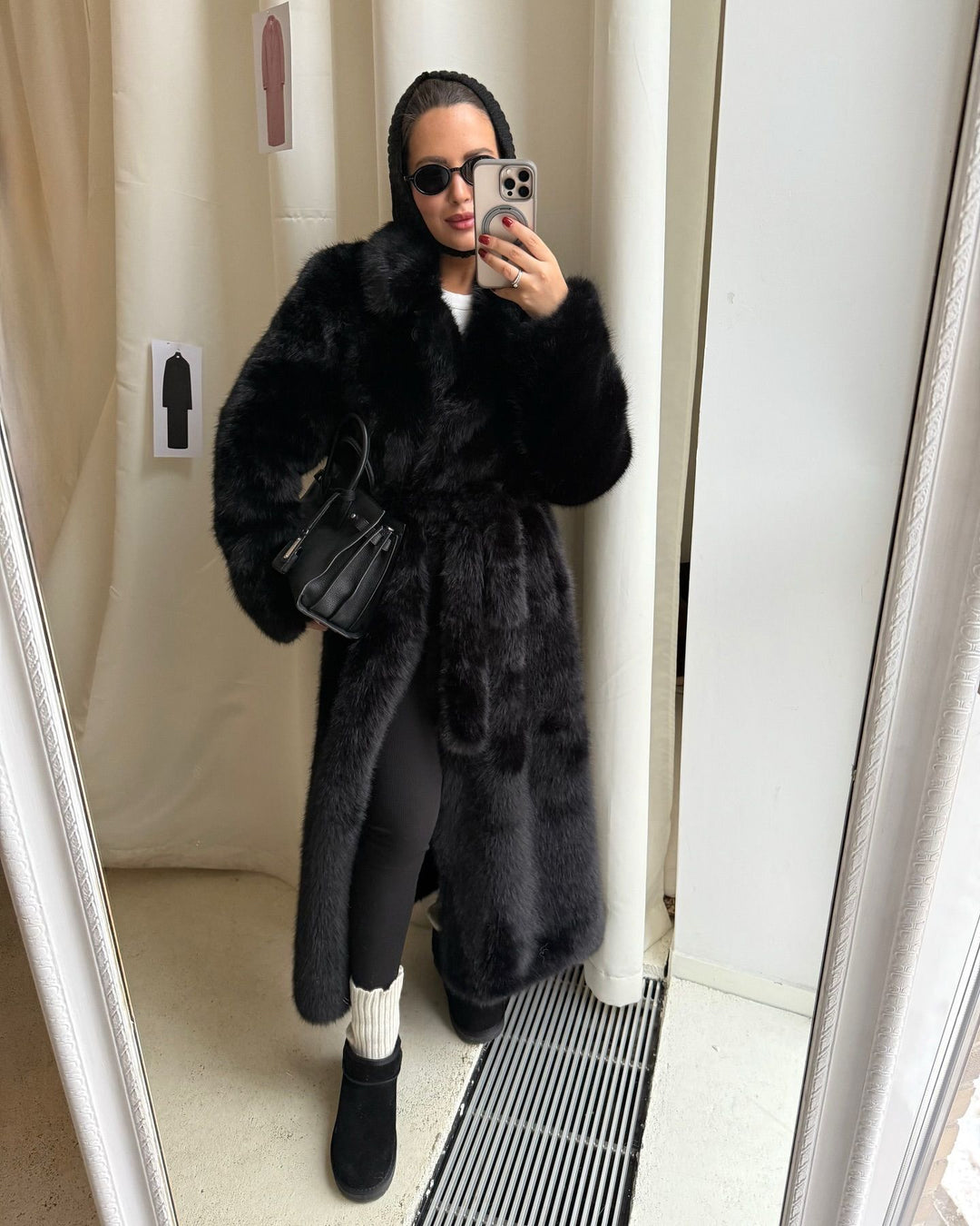 Damen eleganter langfloriger Kunstpelzmantel mit Kapuze und taillierter Silhouette Nord Taschen