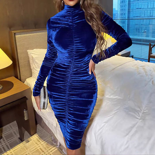 Damen Elegantes figurbetontes Samtkleid Nord Taschen