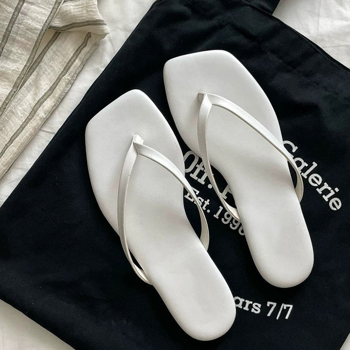 Damen Zehentrenner-Sandalen mit elegantem Riemendesign und ergonomischem Fußbett