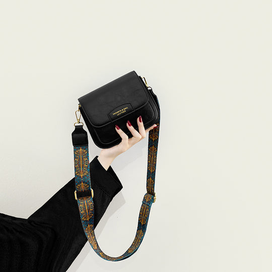 Damen Umhängetasche im Vintage-Look mit aufwendigem Schulterriemen Nord Taschen