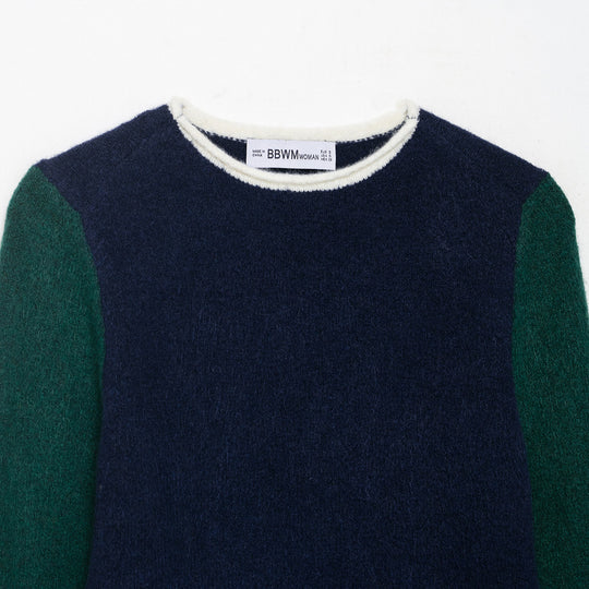 Damen Kuscheliger Colorblock-Pullover mit Rundhalsausschnitt und Kontrastärmeln Nord Taschen