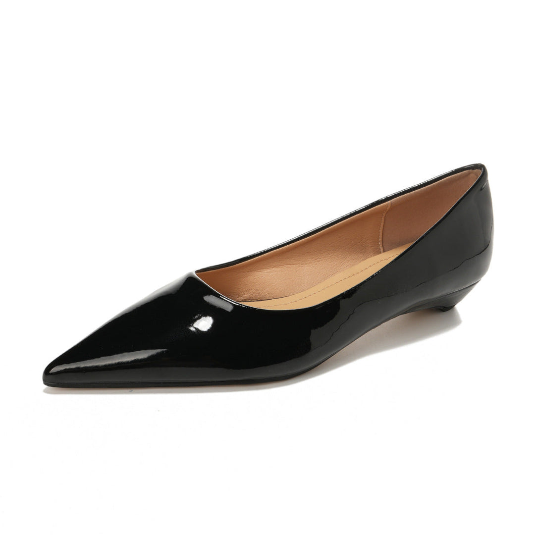 Damen spitze Ballerinas mit glänzendem Lackfinish und elegantem Design