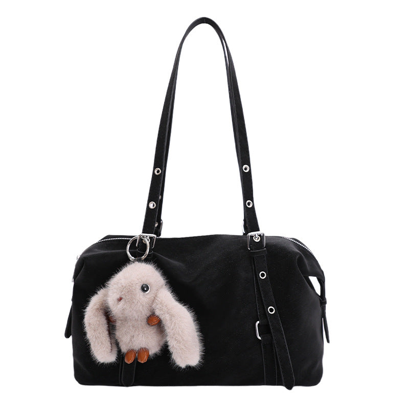 Damen Hobo-Tasche mit charmantem Plüschanhänger Nord Taschen