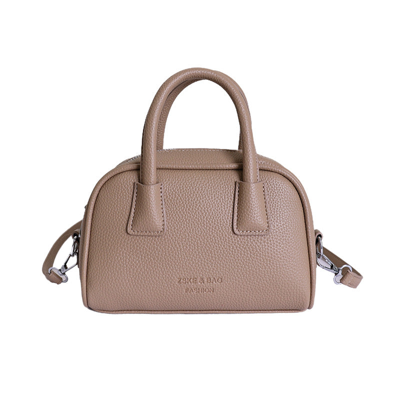 Damen Handtasche im modernen Curvy-Design mit abnehmbarem Schulterriemen Nord Taschen