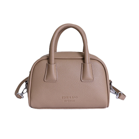 Damen Handtasche im modernen Curvy-Design mit abnehmbarem Schulterriemen Nord Taschen