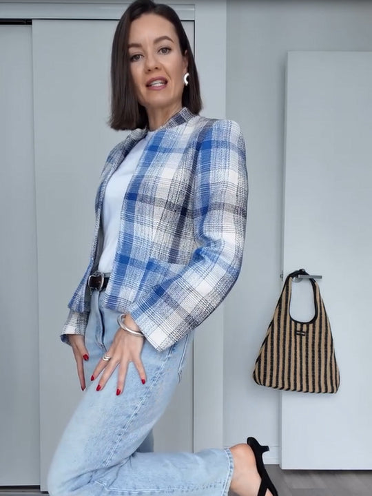 Damen Kastenförmiger karierter Kurzblazer mit Stehkragen und strukturierter Schulterpartie Nord Taschen