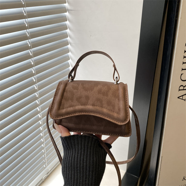 Damen Mini-Handtasche im Retro-Stil mit abnehmbarem Trageriemen Nord Taschen