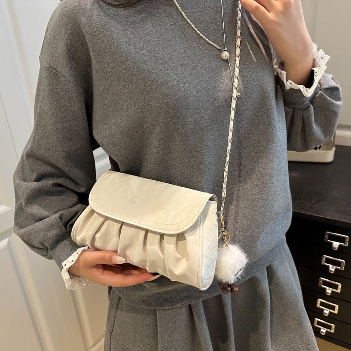 Damen modische Clutch-Tasche mit plissiertem Design Nord Taschen