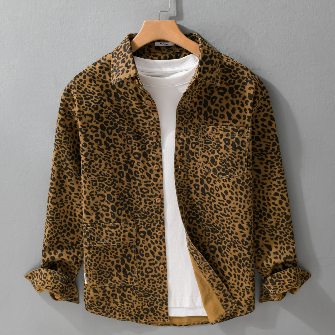 Damen Oversized Hemdjacke im Leo‑Design mit aufgesetzten Taschen Nord Taschen
