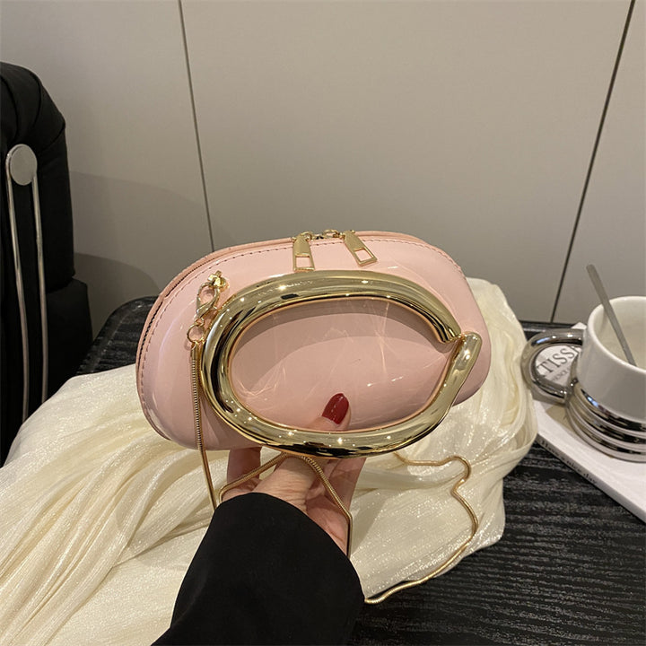 Damen Handtasche mit innovativem Kettenverschluss und funkelndem Design Nord Taschen