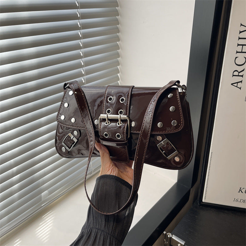 Damen edle Schultertasche mit trendigem Schnallenverschluss Nord Taschen