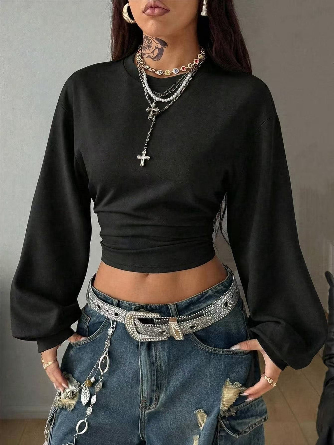 Damen Cropped Sweatshirt mit Taillenraffung und weiten Raglanärmeln Nord Taschen